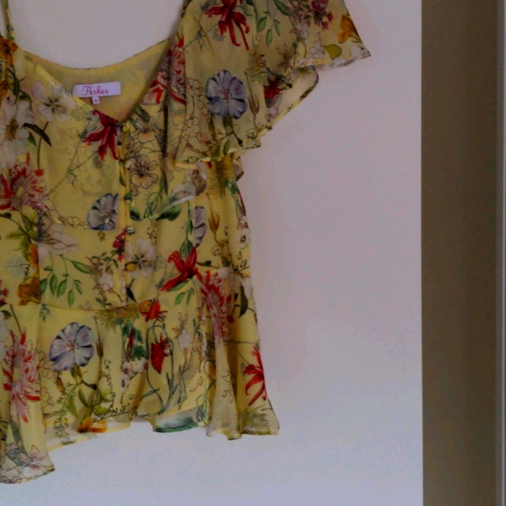 Flowy top